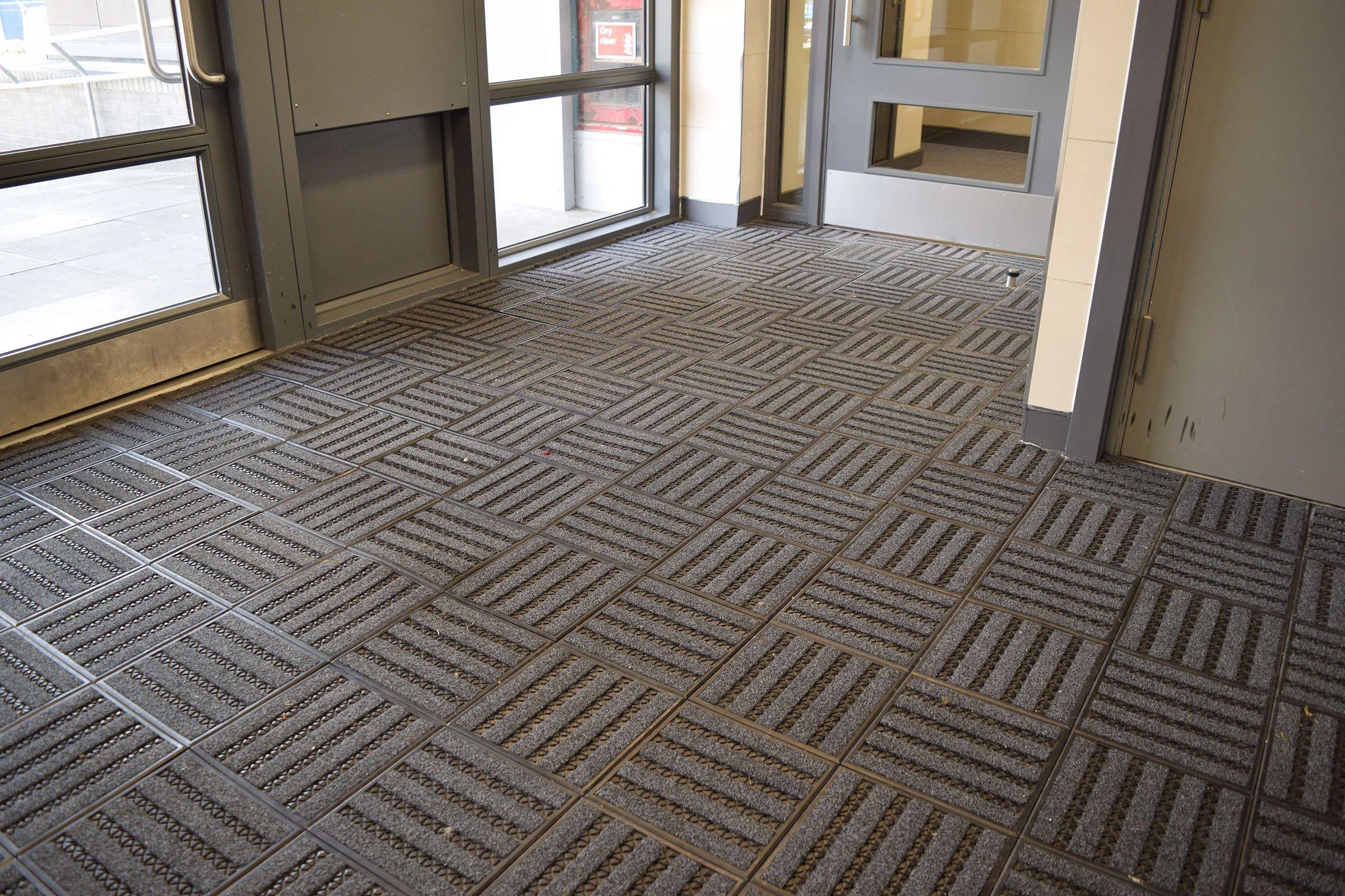 Paragon Treadloc 25 Carpet Tile Premier Mercury